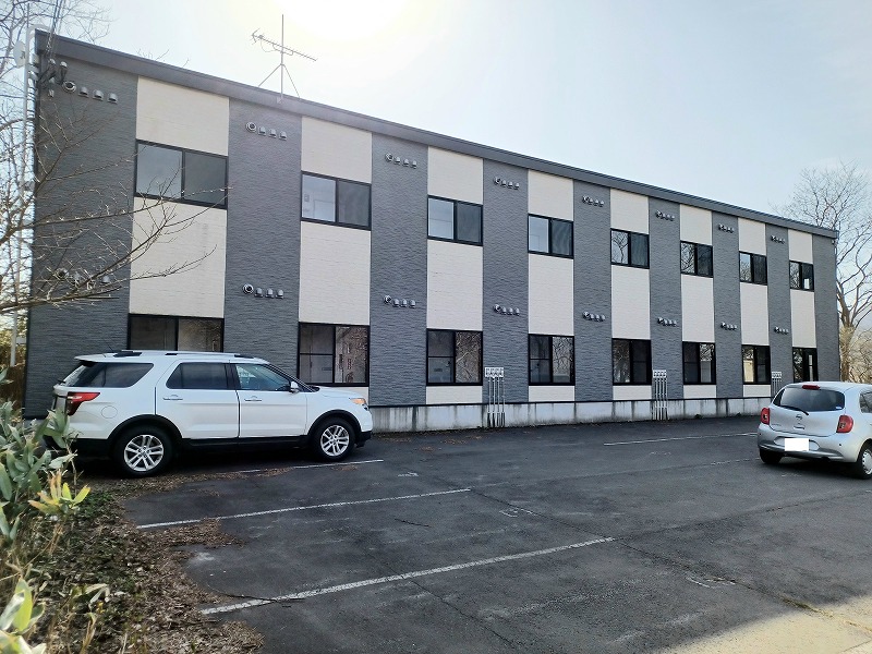 室蘭駅より徒歩9分 築16年4ヶ月 2階建の賃貸物件