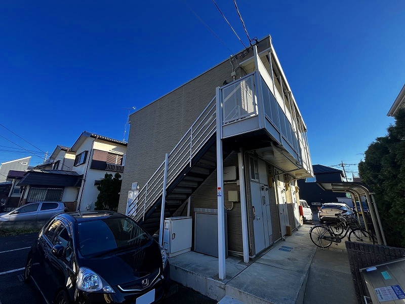 多磨駅より徒歩6分 築16年4ヶ月 2階建の賃貸物件