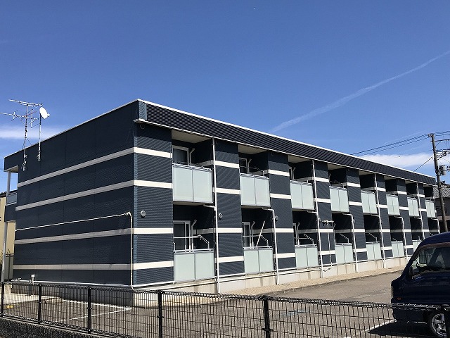 燕駅より徒歩18分 築15年9ヶ月 2階建の賃貸物件