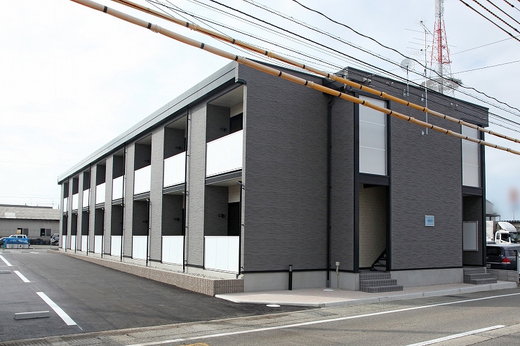 野々市工大前駅より徒歩14分 築16年1ヶ月 2階建の賃貸物件