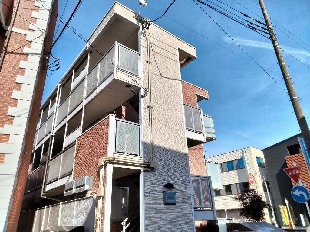 アルビレオ 3階 築15年8ヶ月の賃貸物件