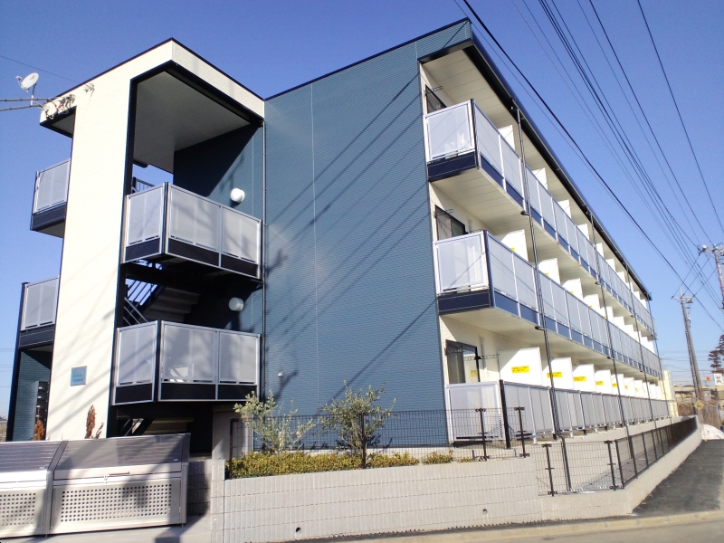 公津の杜駅より徒歩19分 築15年 3階建の賃貸物件