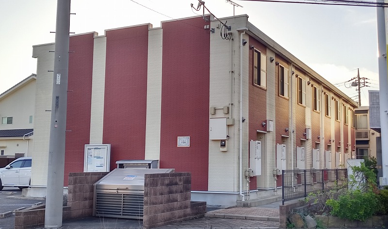 館林駅より徒歩28分 築15年8ヶ月 2階建の賃貸物件