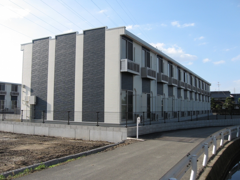 八代駅より徒歩11分 築15年7ヶ月 2階建の賃貸物件