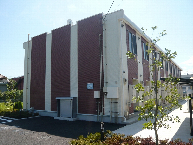 成東駅よりバス10分 築15年6ヶ月 2階建の賃貸物件