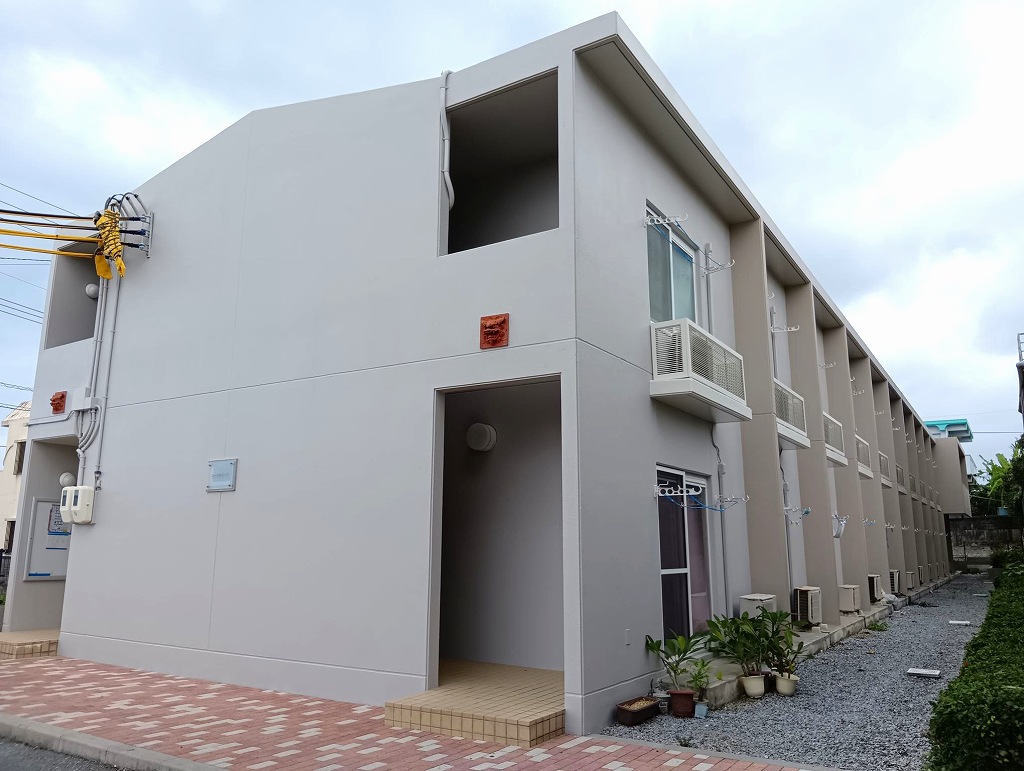 県庁前駅よりバス96分 築15年10ヶ月 2階建の賃貸物件