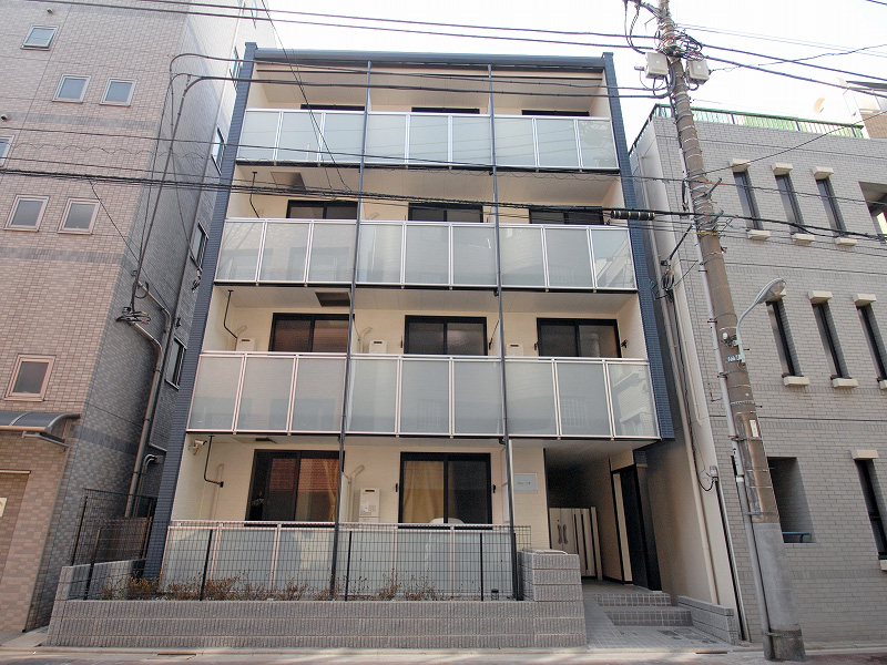 荏原中延駅より徒歩4分 築15年8ヶ月 4階建の賃貸物件