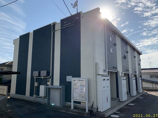 大村駅より徒歩4分 築15年11ヶ月 2階建の賃貸物件