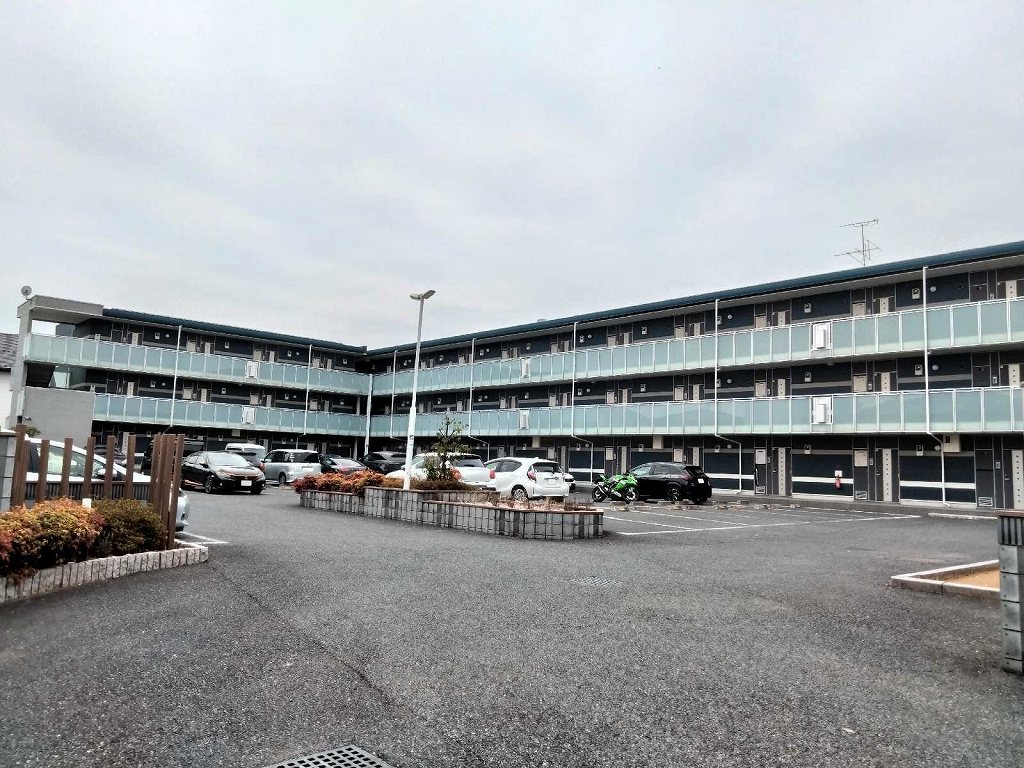 西大宮駅より徒歩14分 2階 築15年7ヶ月の賃貸物件