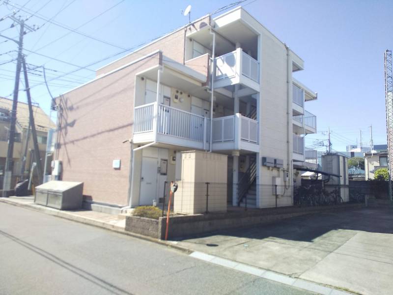 久喜駅より徒歩3分 1階 築16年2ヶ月の賃貸物件