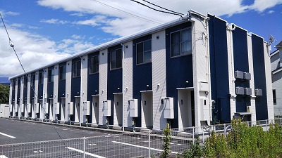 西富士宮駅より徒歩12分 築16年2ヶ月 2階建の賃貸物件