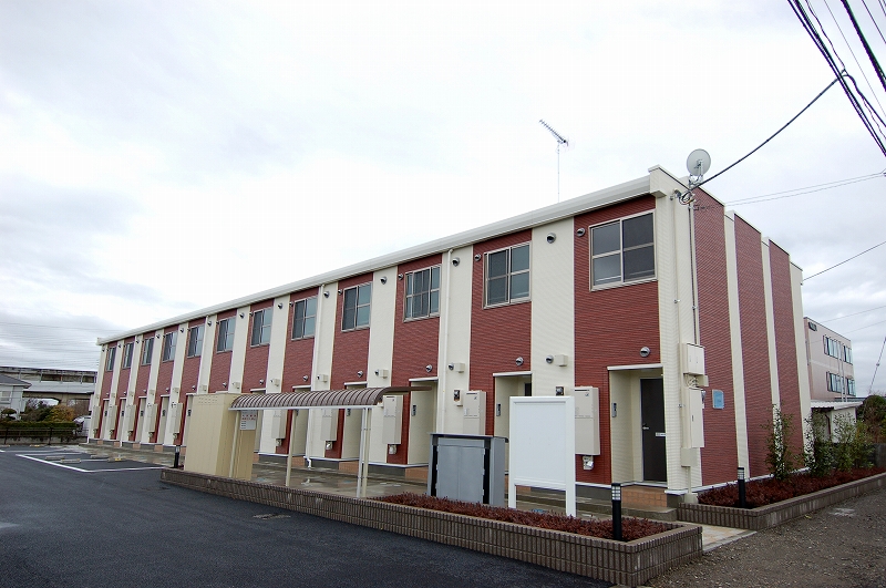 小金井駅よりバス8分 築15年10ヶ月 2階建の賃貸物件