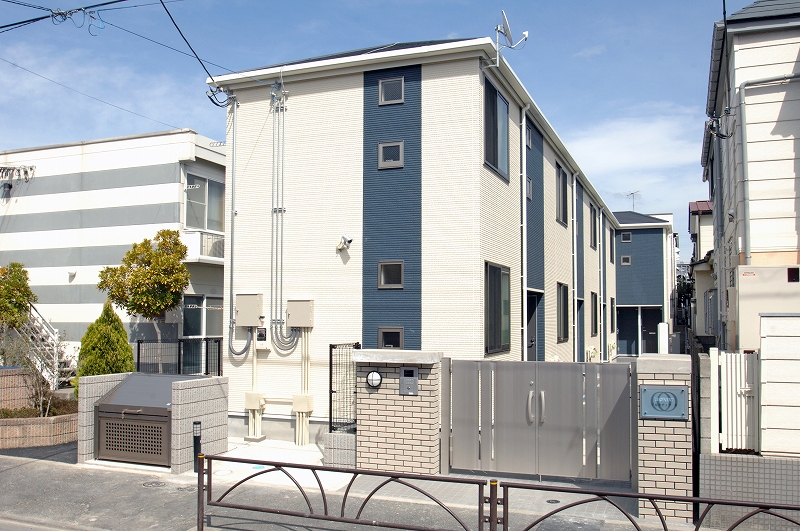 金町駅より徒歩24分 築15年11ヶ月 2階建の賃貸物件