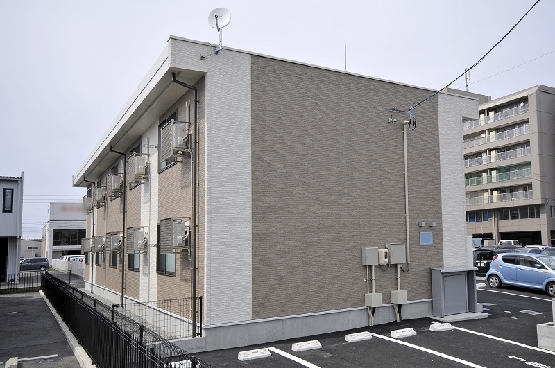 乃木駅より徒歩16分 築15年9ヶ月 2階建の賃貸物件