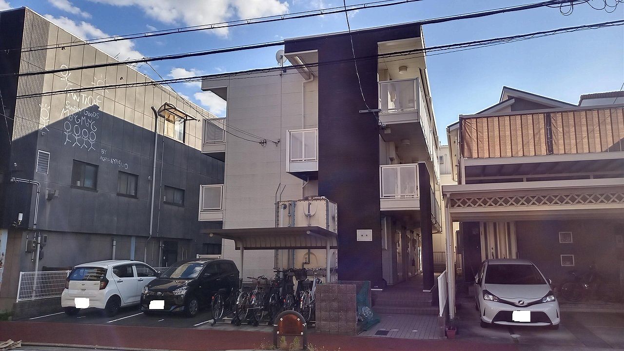 ナゴヤドーム前矢田駅より徒歩6分 築15年3ヶ月 3階建の賃貸物件