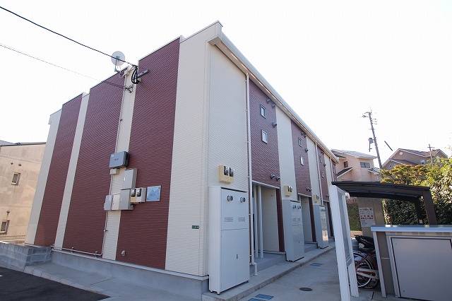 東郷駅より徒歩19分 築15年8ヶ月 2階建の賃貸物件