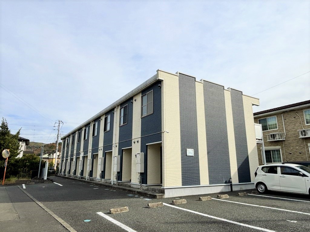 田京駅より徒歩5分 築15年3ヶ月 2階建の賃貸物件