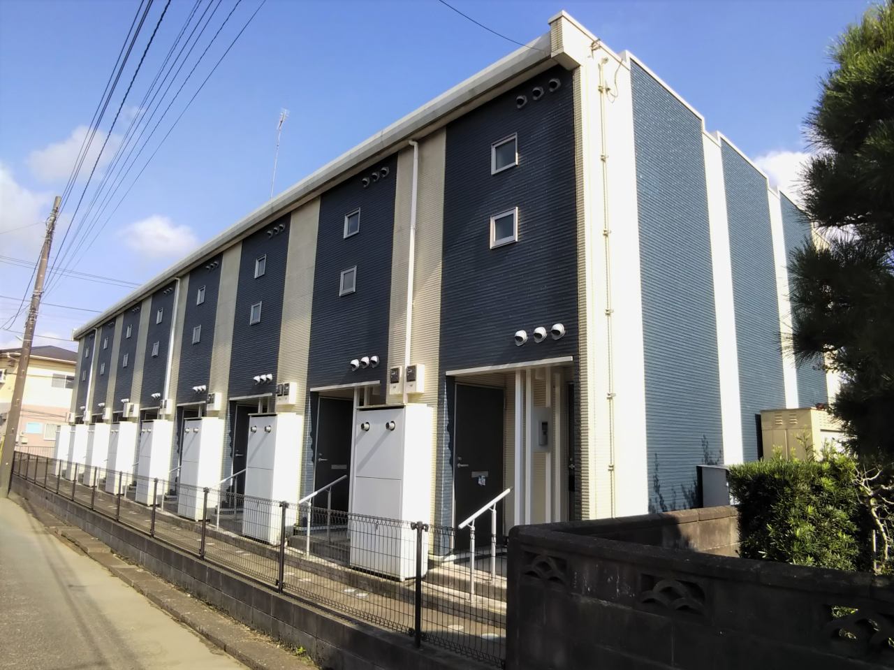 旭駅より徒歩18分 築14年2ヶ月 2階建の賃貸物件