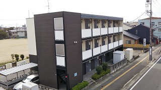 金沢駅より徒歩10分 築14年10ヶ月 3階建の賃貸物件