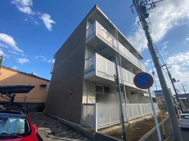 北柏駅より徒歩8分 築15年1ヶ月 3階建の賃貸物件