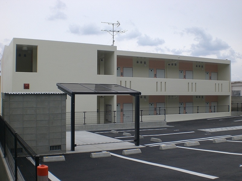 赤嶺駅よりバス24分 築14年11ヶ月 2階建の賃貸物件