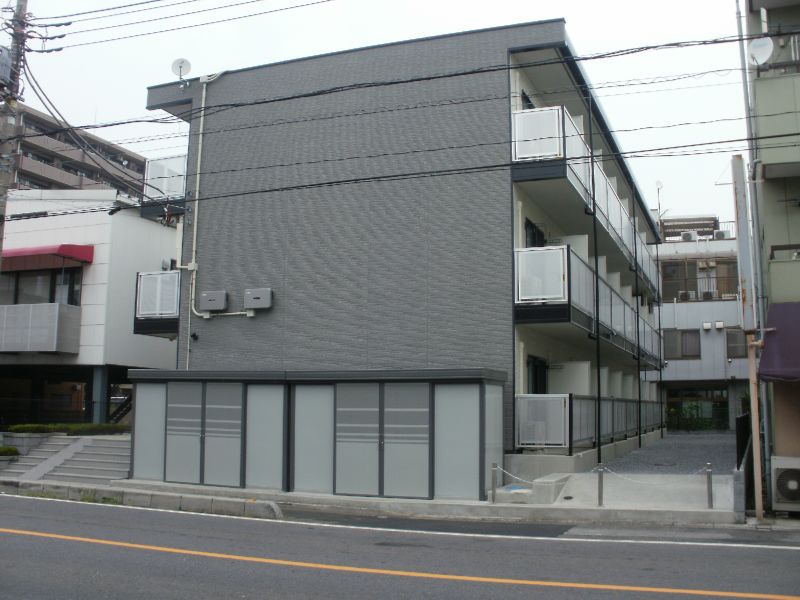 レオパレスリモーネ6 3階 築14年3ヶ月の賃貸物件