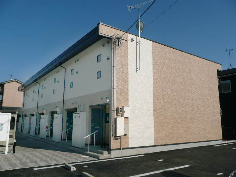 割出駅より徒歩10分 築14年7ヶ月 2階建の賃貸物件