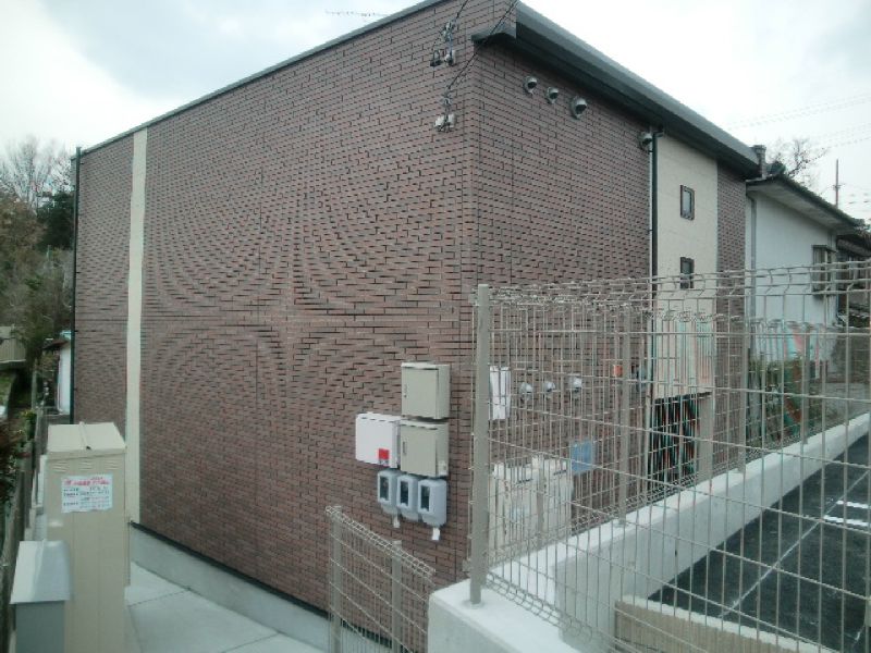 水野駅より徒歩17分 築13年8ヶ月 2階建の賃貸物件