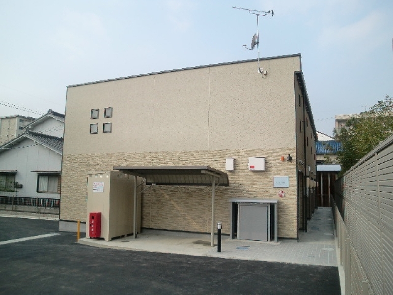 春日井駅より徒歩7分 築13年7ヶ月 2階建の賃貸物件