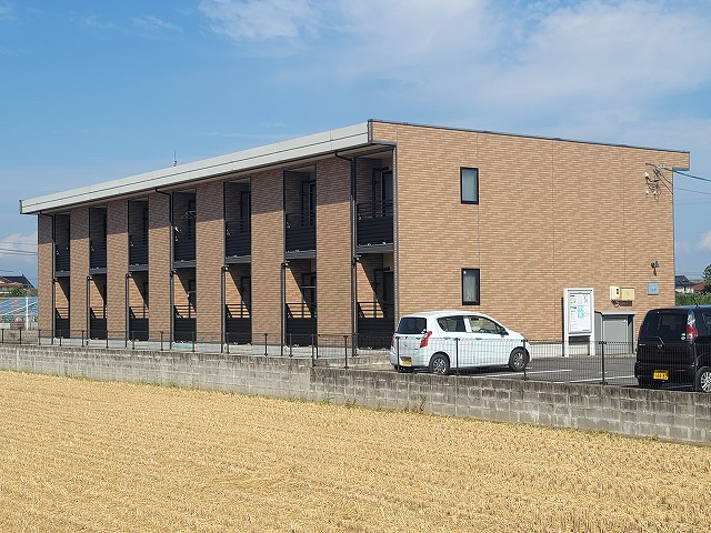 レオネクスト加紋の賃貸物件