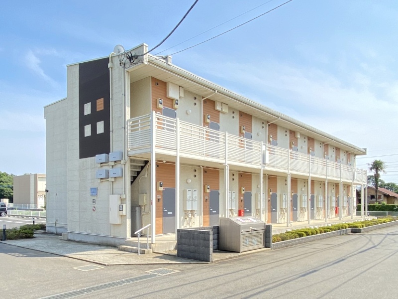 京成成田駅よりバス35分 築12年10ヶ月 2階建の賃貸物件