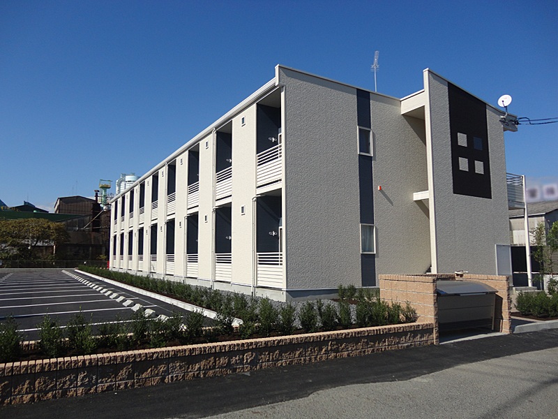 岐阜駅よりバス12分 築13年 2階建の賃貸物件