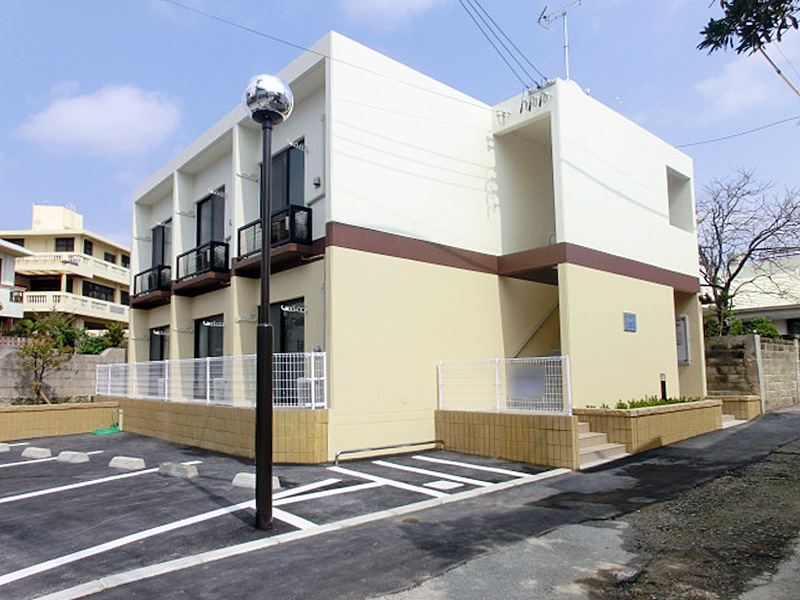 奥武山公園駅より徒歩14分 築12年10ヶ月 2階建の賃貸物件