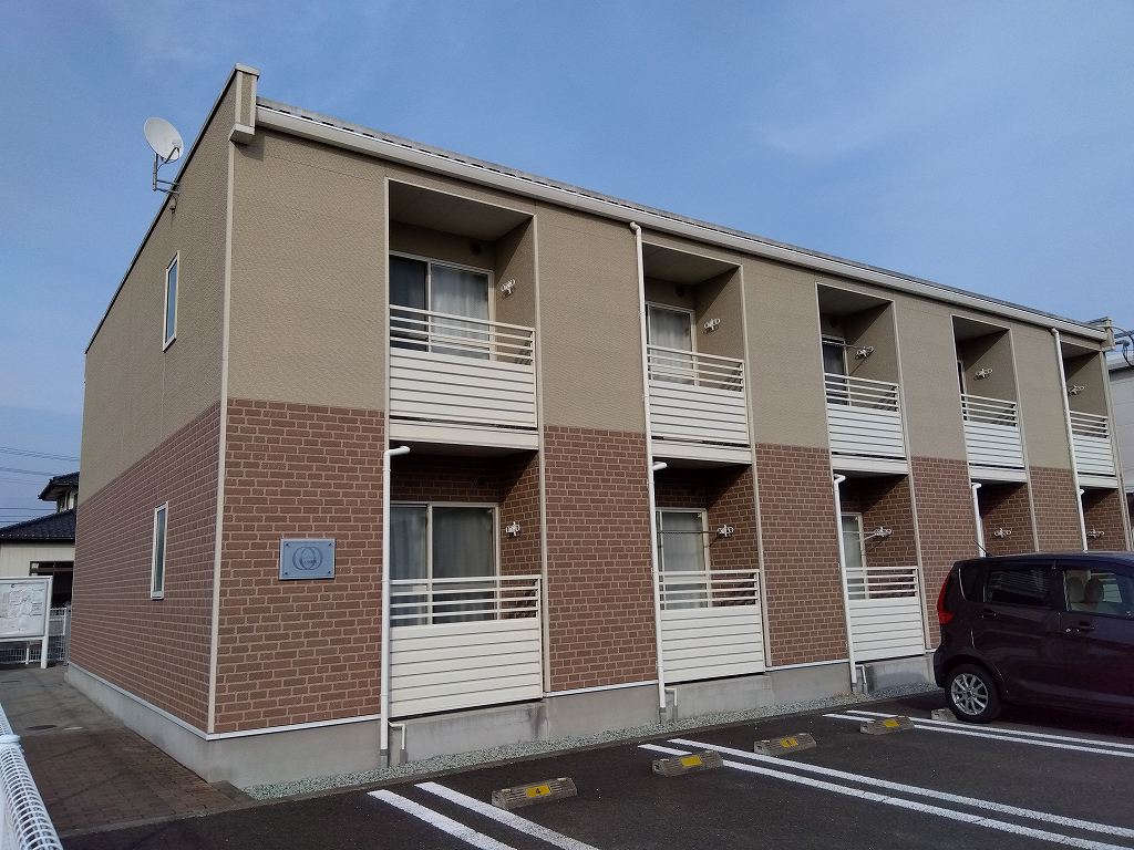 槻木駅より徒歩26分 築13年3ヶ月 2階建の賃貸物件