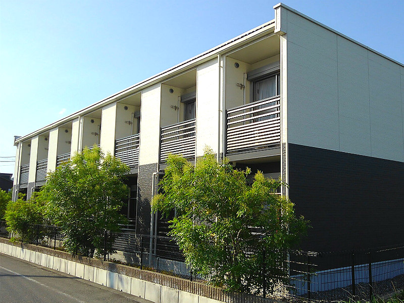 石部駅より徒歩14分 築11年6ヶ月 2階建の賃貸物件