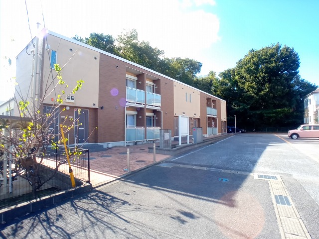 馬込沢駅より徒歩19分 築10年9ヶ月 2階建の賃貸物件