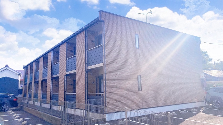 羽黒駅より徒歩15分 築9年8ヶ月 2階建の賃貸物件