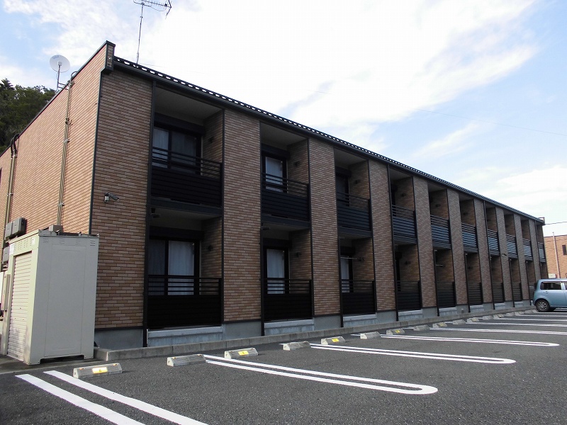 原ノ町駅より徒歩35分 築11年2ヶ月 2階建の賃貸物件