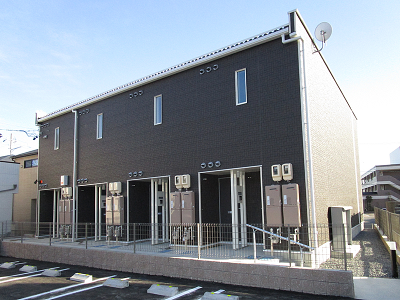 牛田駅より徒歩9分 築10年11ヶ月 2階建の賃貸物件