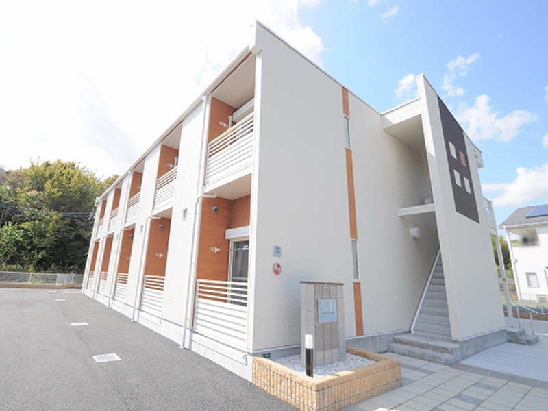 柳井駅より徒歩15分 築10年8ヶ月 2階建の賃貸物件