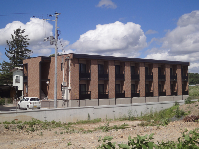 須賀川駅より徒歩10分 築10年5ヶ月 2階建の賃貸物件