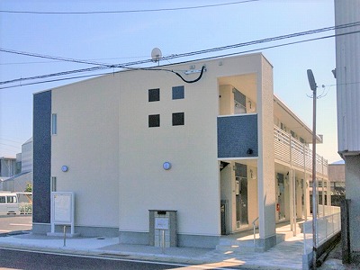 肥前鹿島駅より徒歩19分 築10年8ヶ月 2階建の賃貸物件