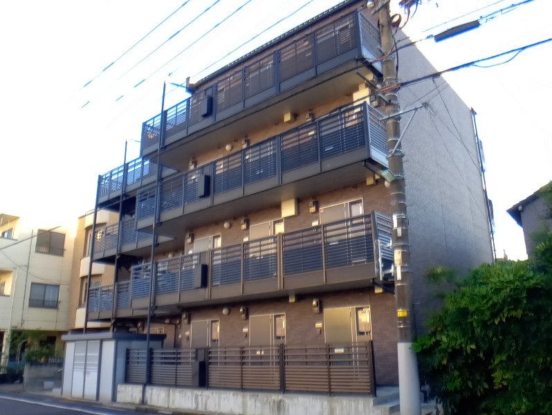 川口駅より徒歩15分 4階 築10年の賃貸物件