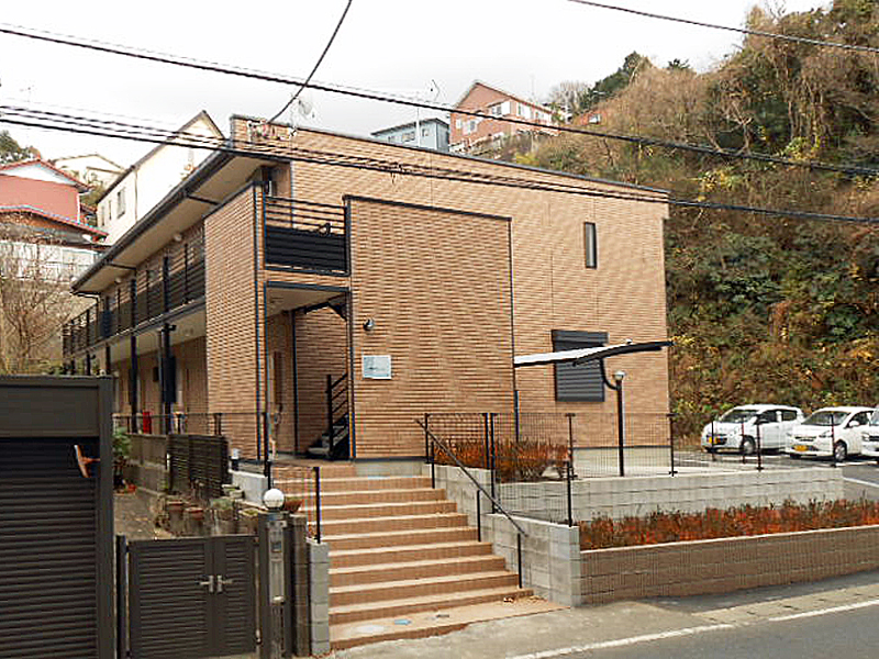 湘南町屋駅より徒歩1分 築10年7ヶ月 2階建の賃貸物件
