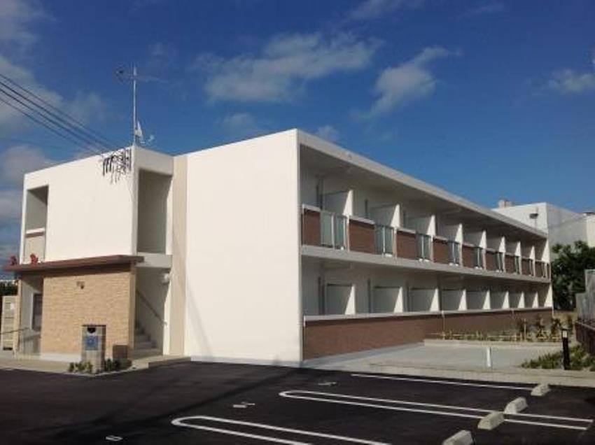 おもろまち駅よりバス76分 築9年7ヶ月 2階建の賃貸物件