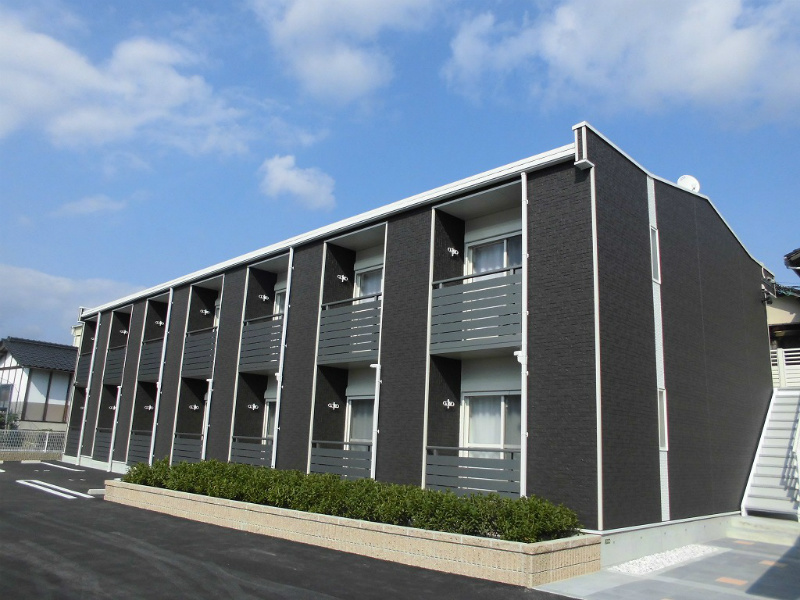 あき亀山駅より徒歩13分 築9年1ヶ月 2階建の賃貸物件