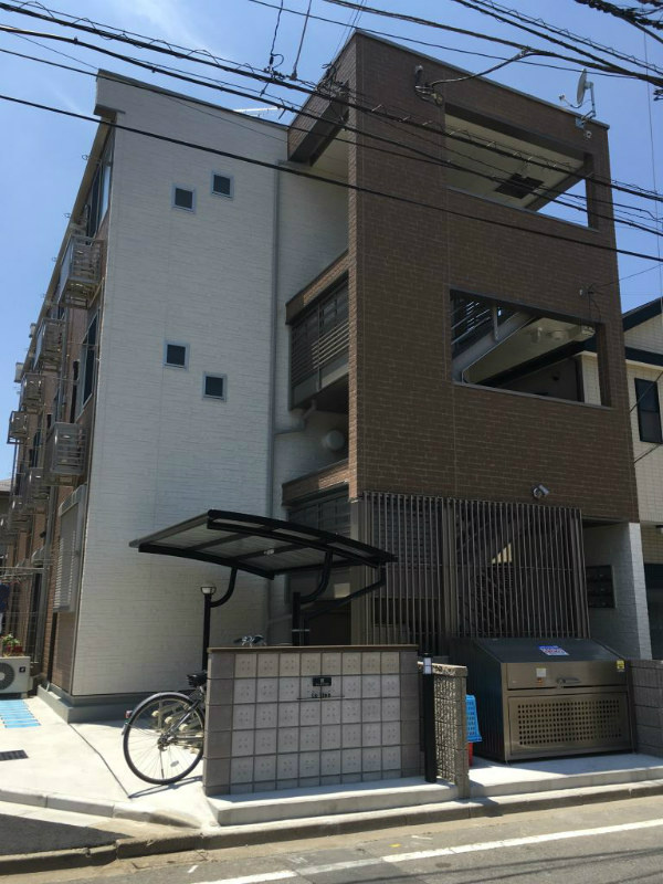 レオパレスクレイノルリアン 1階 築9年9ヶ月の賃貸物件