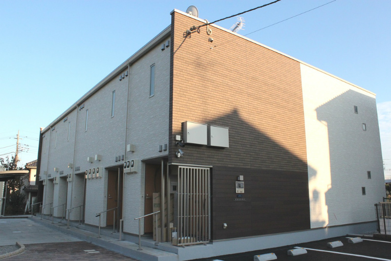 秋川駅より徒歩9分 築9年2ヶ月 2階建の賃貸物件