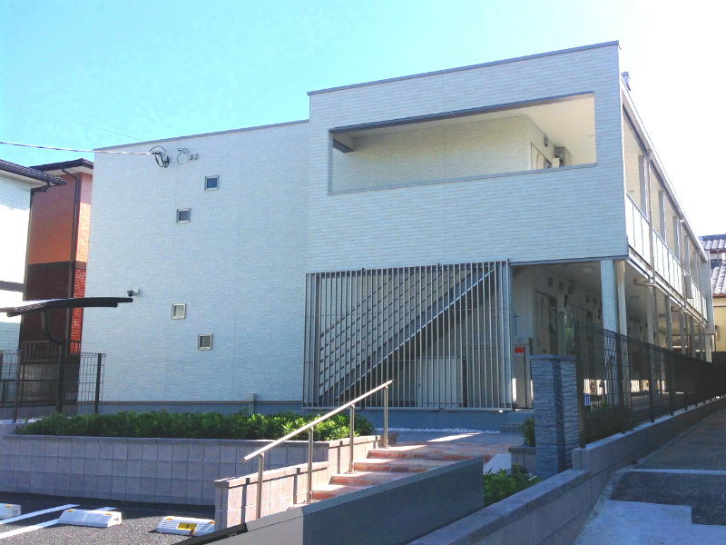 君津駅より徒歩8分 築9年2ヶ月 2階建の賃貸物件