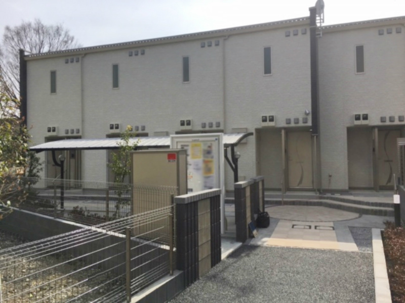 梅島駅より徒歩17分 築9年3ヶ月 2階建の賃貸物件
